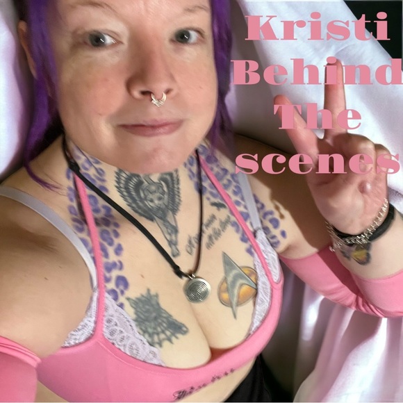 Coffee And Dreams Thrifting - Picture 3 of 13